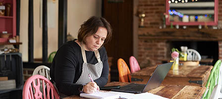 How to Create and Customize Invoices in QuickBooks Online